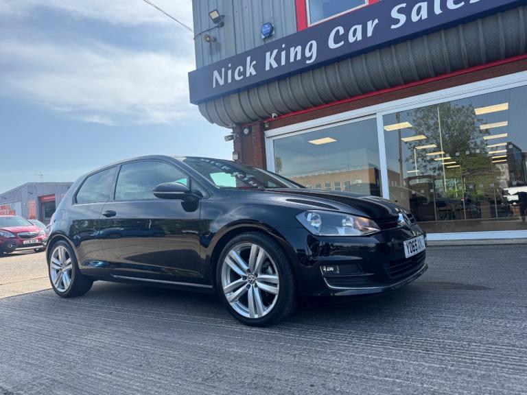 2015 Volkswagen Golf 2.0 TDI GT 3dr ++ NAV / 13 SERVICES / CAMBELT / 20 TAX / ULEZ ++ HATCHBACK D...