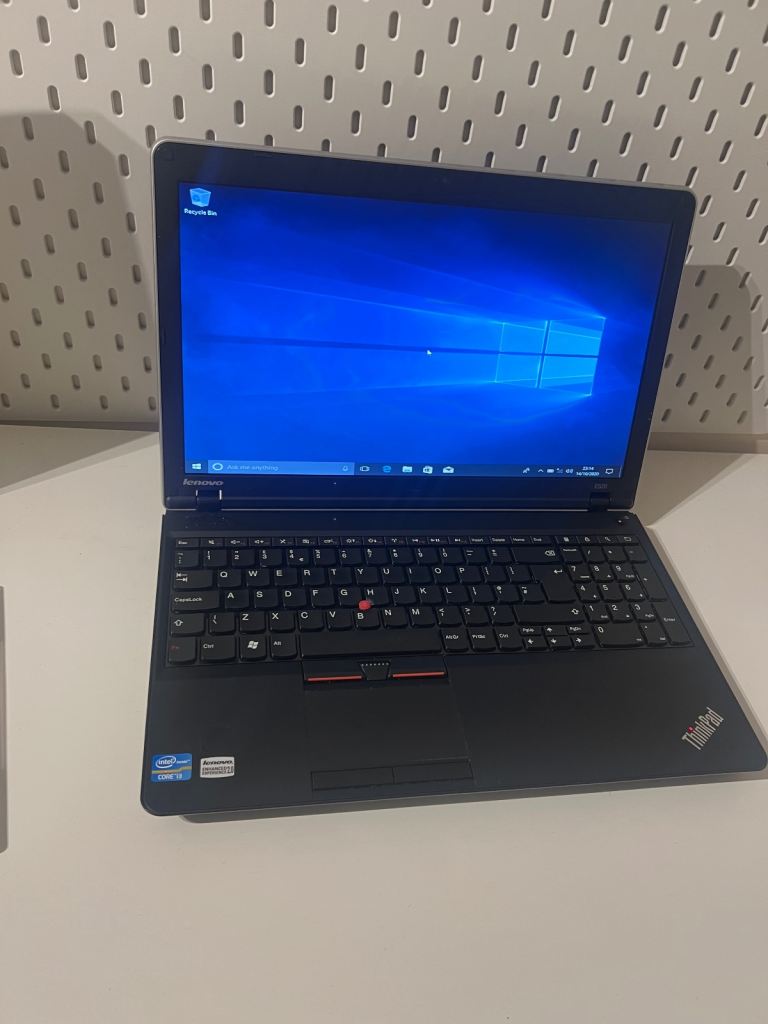 Windows 10 Lenovo i3, 8 GB , 500 HDD with new battery installed , comes with MS office installed 