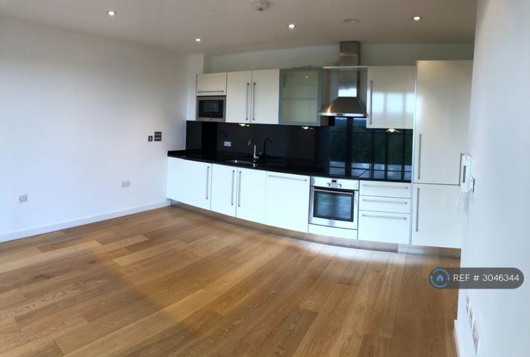1 bedroom flat in Altitude Apartments, Croydon, CR0 (1 bed) (#3046344)