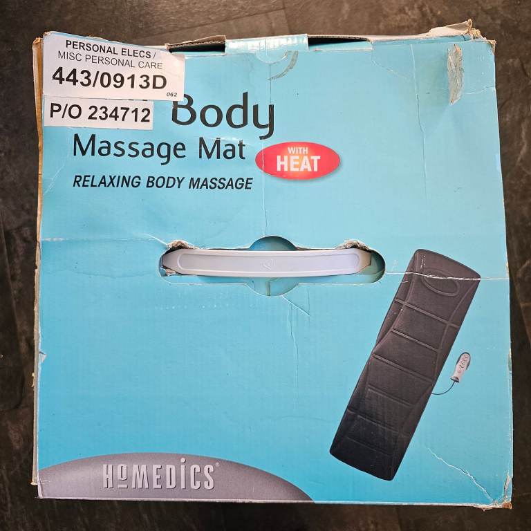Massaging mat with heat