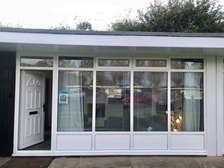 2 bedroom chalet for sale 