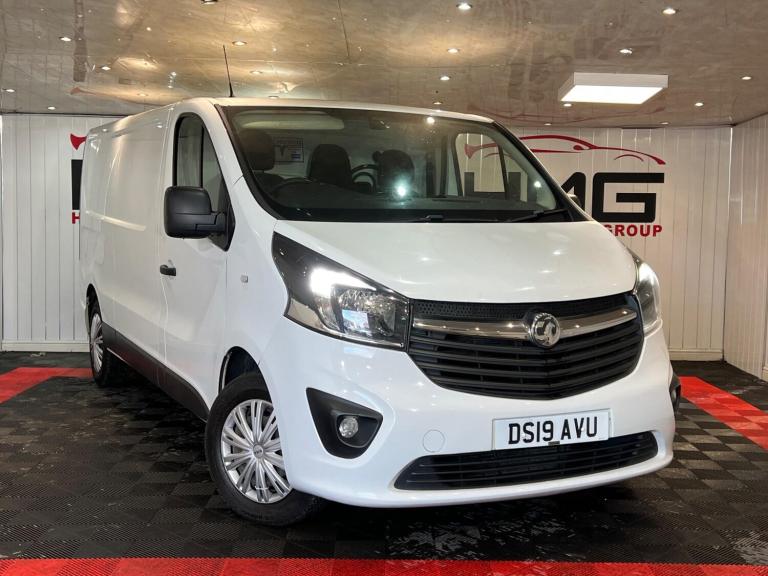 2019 Vauxhall Vivaro 1.6 CDTi 2900 Sportive L2 H1 Euro 6 5dr PANEL VAN Diesel Manual