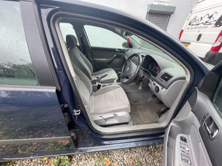 Volkswagen, GOLF, Hatchback, 2005, Manual, 1896 (cc), 5 doors