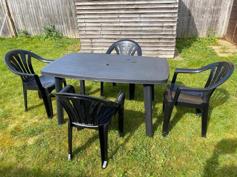 Garden Table & 4 Chairs Set