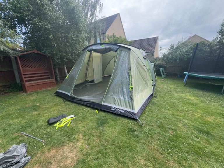 Outwell Oakland XL 5 berth Tent with Front Extension