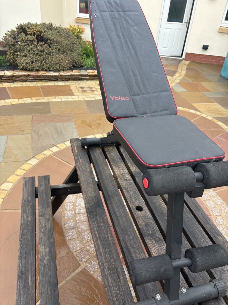 Yoleo Adjustable Weight Bench – Black, Good Condition