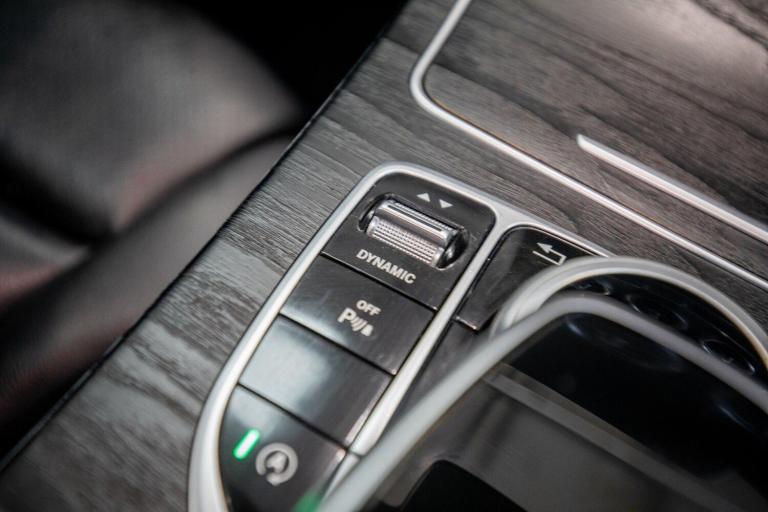 2017 Mercedes-Benz C Class C220d 4Matic AMG Line Premium Plus 4dr Auto SALOON DIESEL Automatic