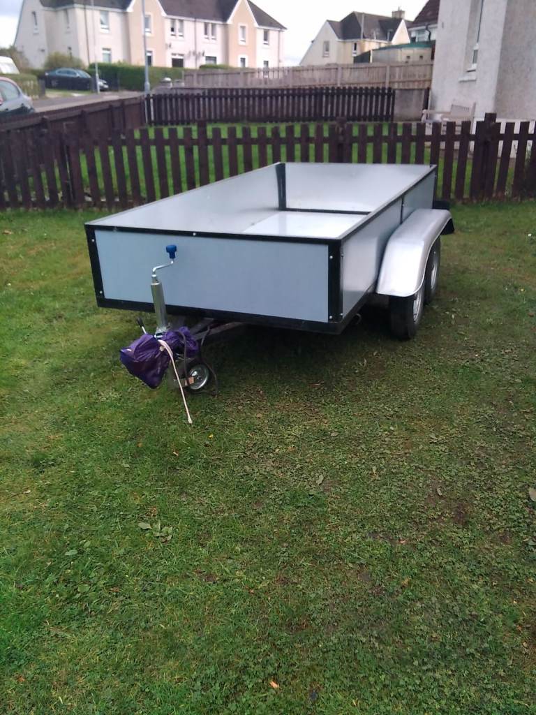 Trailer 4 wheel