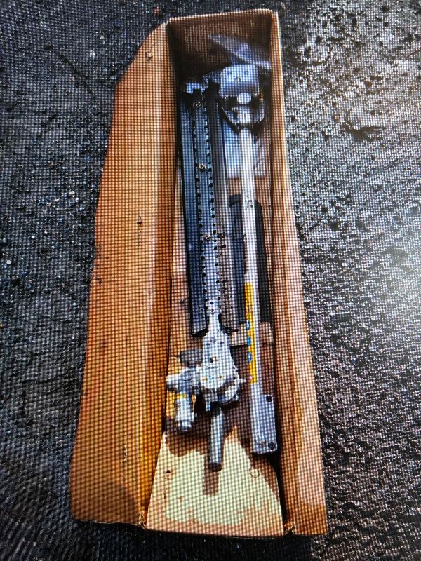 Tamiya Long Reach Hedge Trimmer Attachment, Good Condition