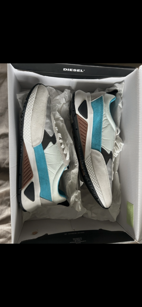 Men’s diesel trainers size 7