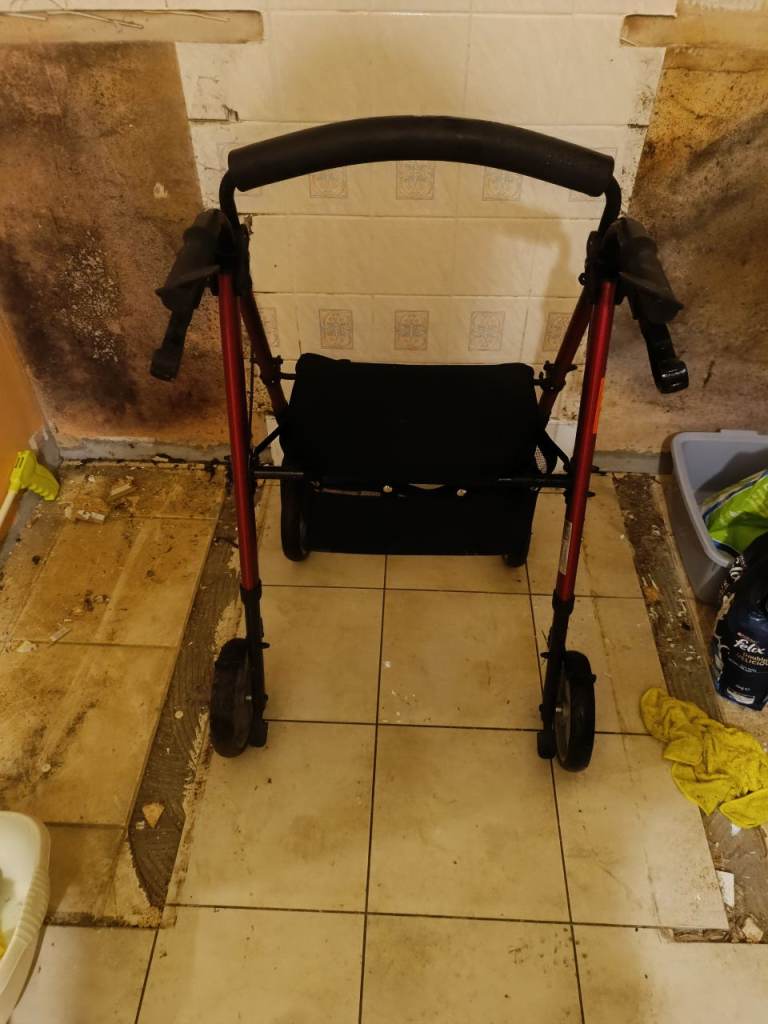 Mobility walker FOLDING 