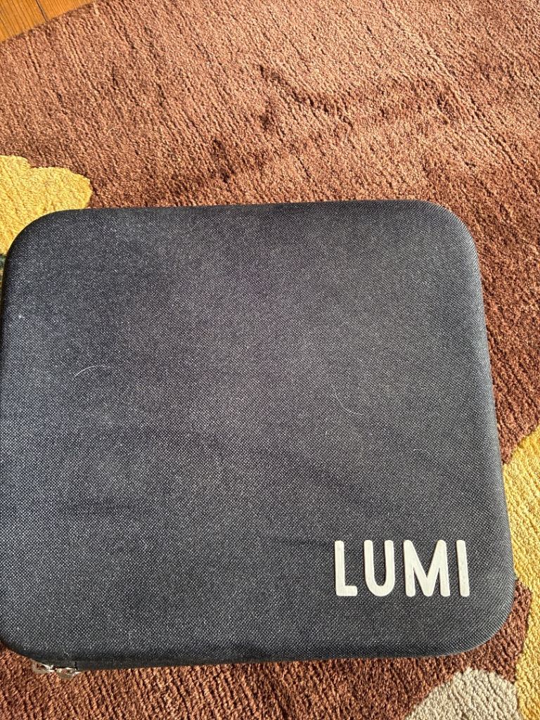 Lumi therapy massage gun