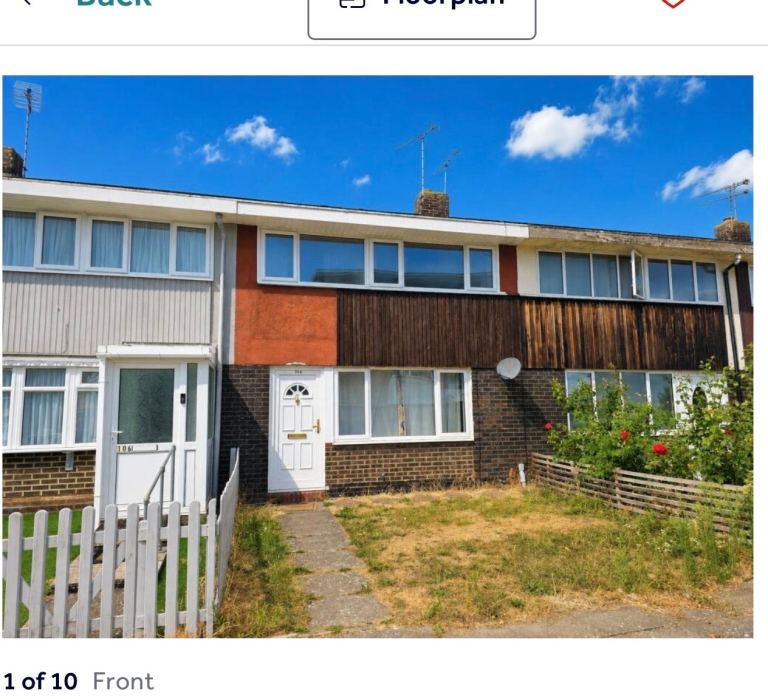 3 Bedroom Freehold House for Sale – Basildon., SS15 – £290,000