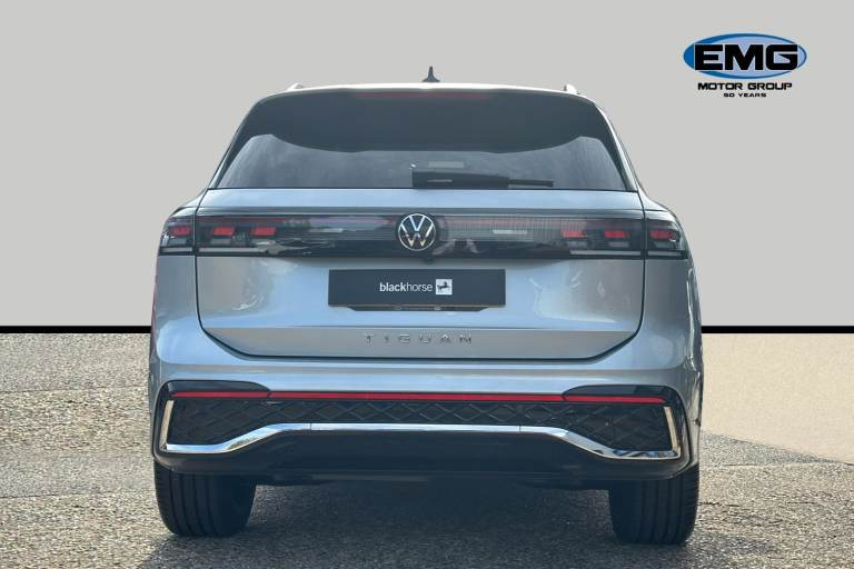  Volkswagen Tiguan 2.0 Tdi R Line Suv 5dr Diesel Dsg Euro 6 s/s 150 Ps Diesel