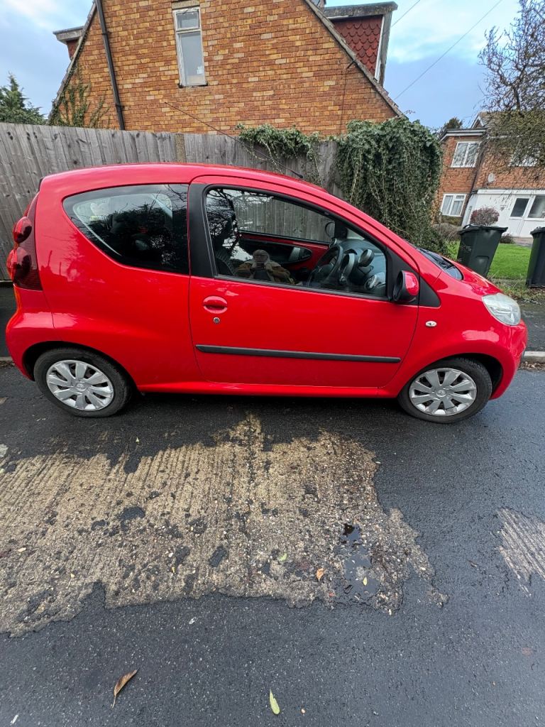 Peugeot, 107, Hatchback, 2014, Manual, 998 (cc), 3 doors