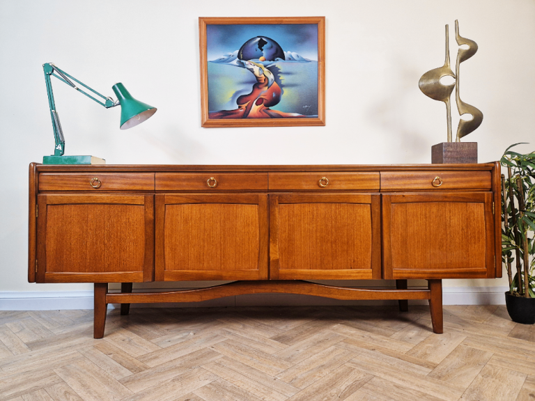 Vintage Mid Century Medium Teak Danish Design Long John Sideboard Buffet Credenza BL751