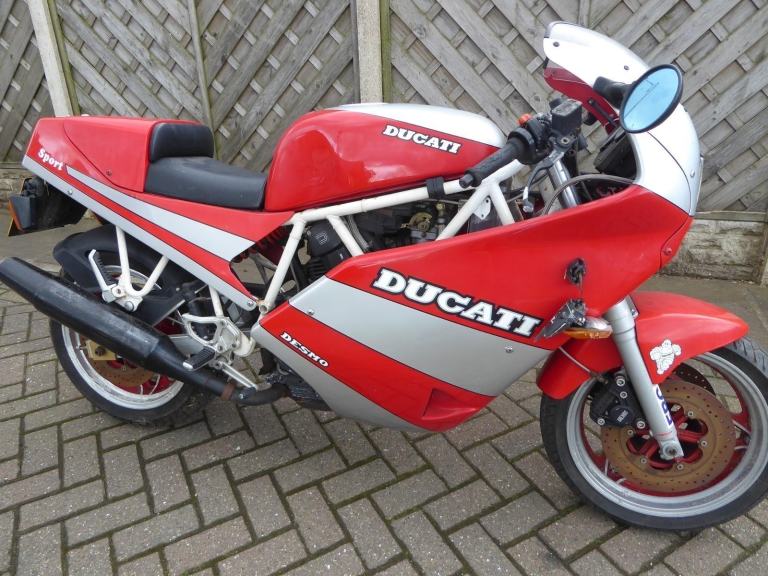 DUCATI 750 SPORT GOT 2 KEYS AND V5