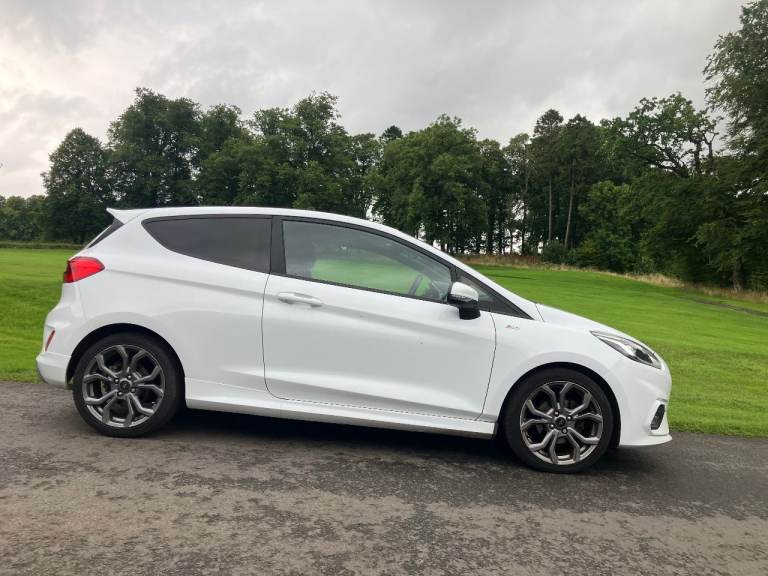 STUNNING 2018 FORD FIESTA 1.0 ECOBOOST 125 ST-LINE.MOT 23/05/27 (no advisories).FULL SERVICE HISTORY