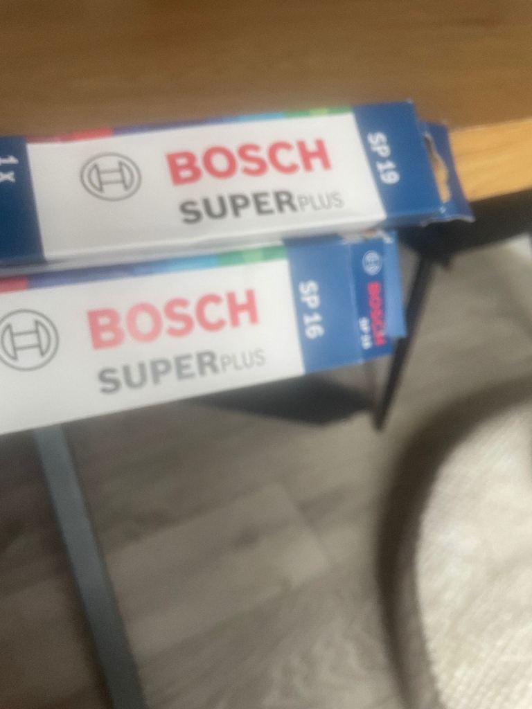 Pair of window wipers brand new
