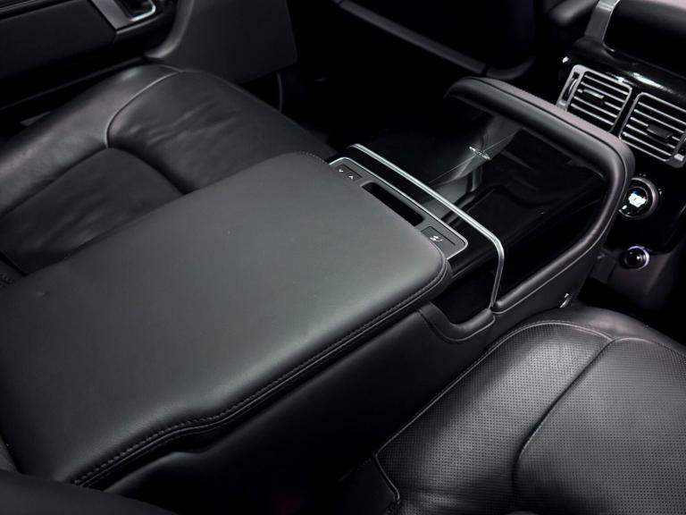  Land Rover Range Rover 4.4 SD V8 Autobiography SUV 5dr Diesel Auto 4WD Euro 6 (s/s) (339 ps) Die...