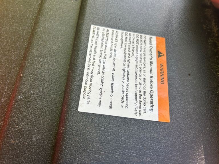 Ride on mower trailer 