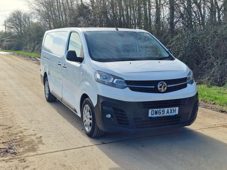 2020 Vauxhall Vivaro 2900 DYNAMIC LWB  Low 120k Miles  Spares Repairs  ULEZ