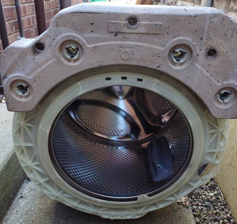 Hotpoint Ultima WMUD 10637 Weighted 10KG Washing Machine Drum & Pulley Wheel