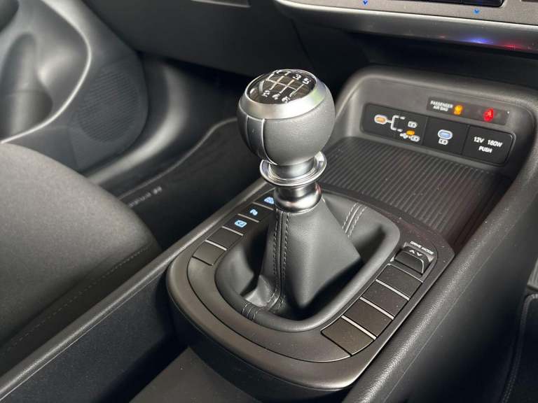 2025 Hyundai KONA 1.6T 138 Advance 5dr HATCHBACK PETROL Manual