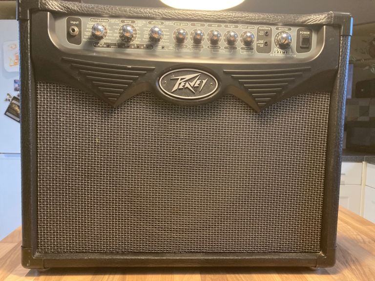 PEAVEY VYPYR 30 watts Amplifier