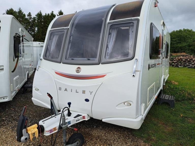 2016 Bailey Unicorn Cadiz