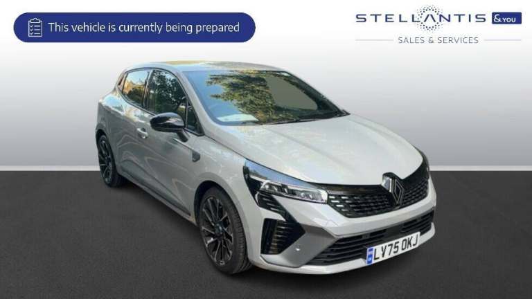2025 Renault Clio 1.0 TCe esprit Alpine Hatchback 5dr Petrol Manual Euro 6 (s/s) (90 ps) Hatchbac...