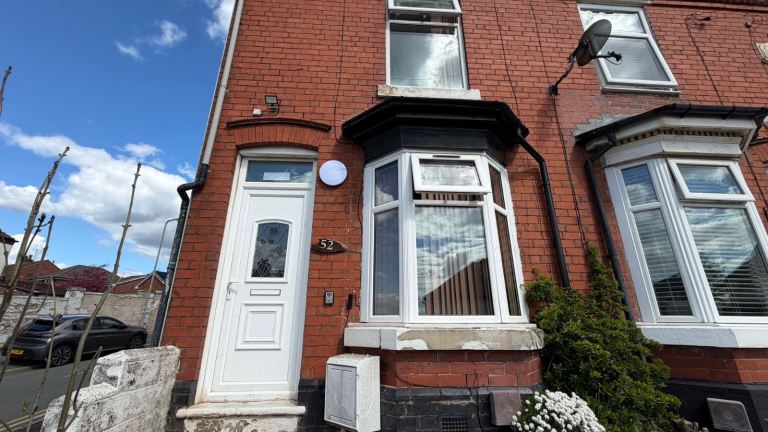 3 Rooms B68 - Benefit Applicants Accepted 