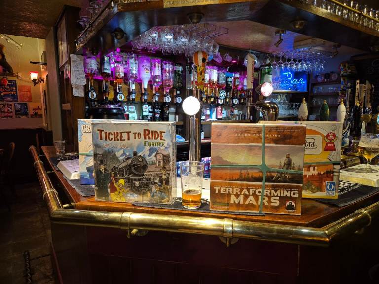 Dronfield Boardgames Meet up