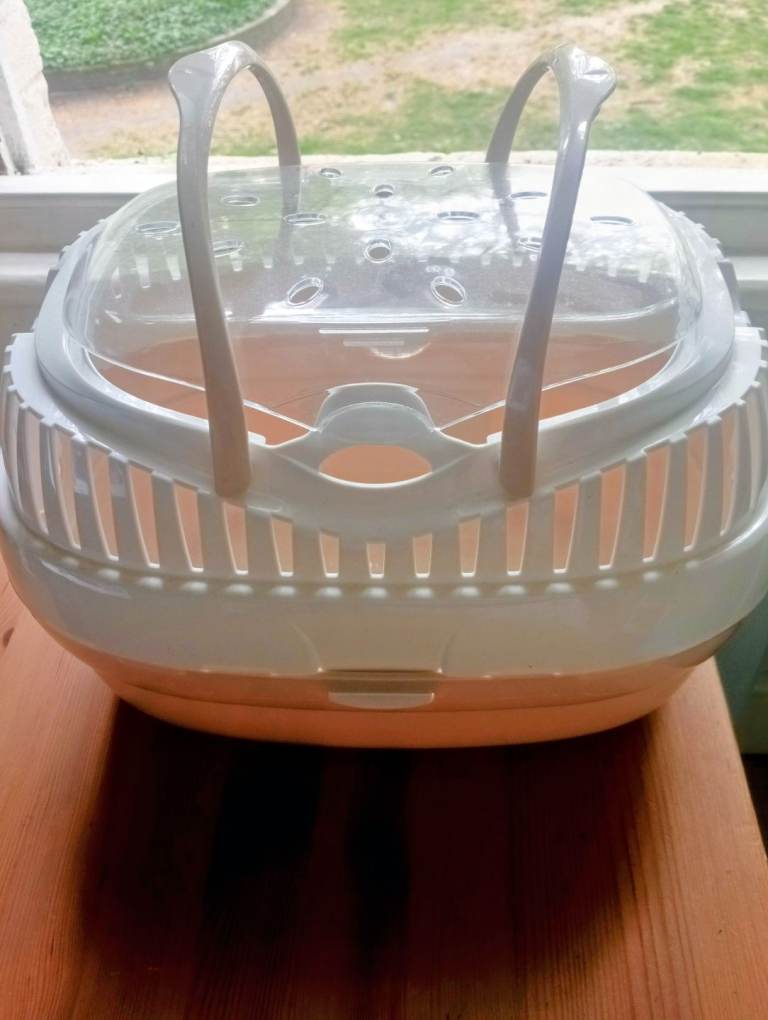 Hamster/small furry Carrier & Accessories 