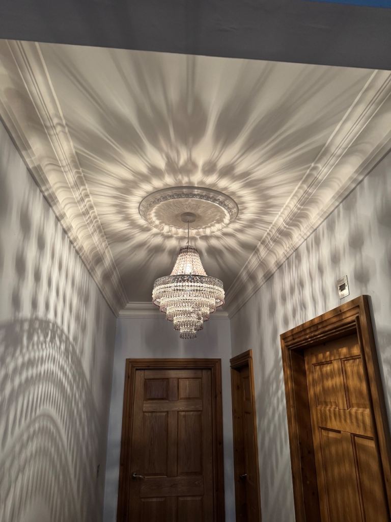 Local painter and decorator. Refurbishment, painting, wallpapering. 