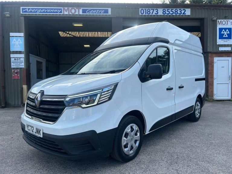 2022 Renault Trafic SH30 Blue dCi 150 L1 H2 High Roof Business 51k miles + VAT