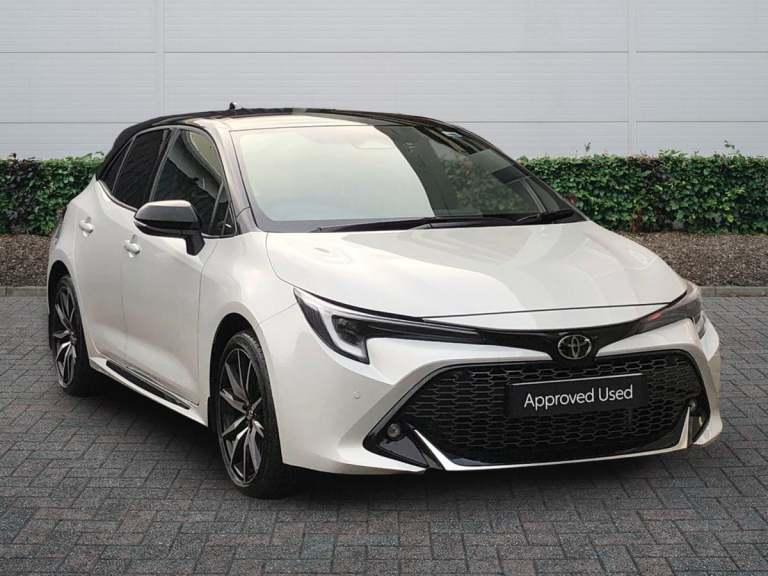 2023 Toyota Corolla 2.0 VVT-i Hybrid GR Sport 5dr CVT (Bi-tone) Hatchback Hybrid Automatic