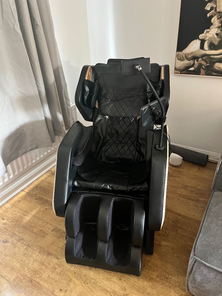 Large Black Massage Recliner Chair – like new Condition