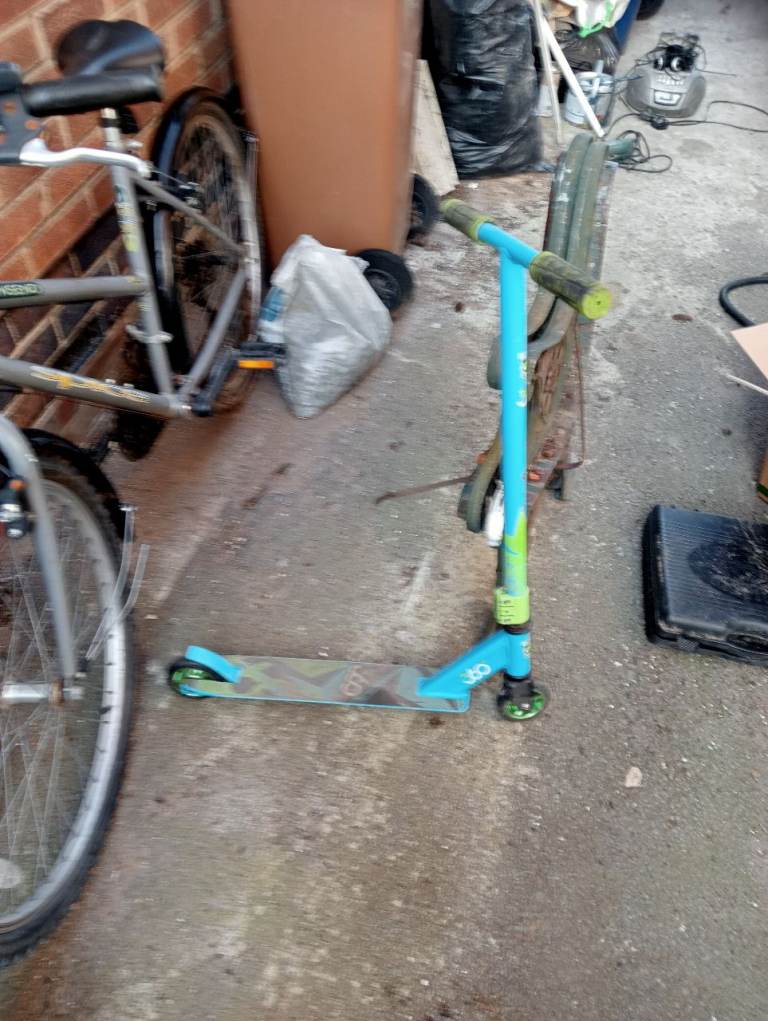 Kids scooter 