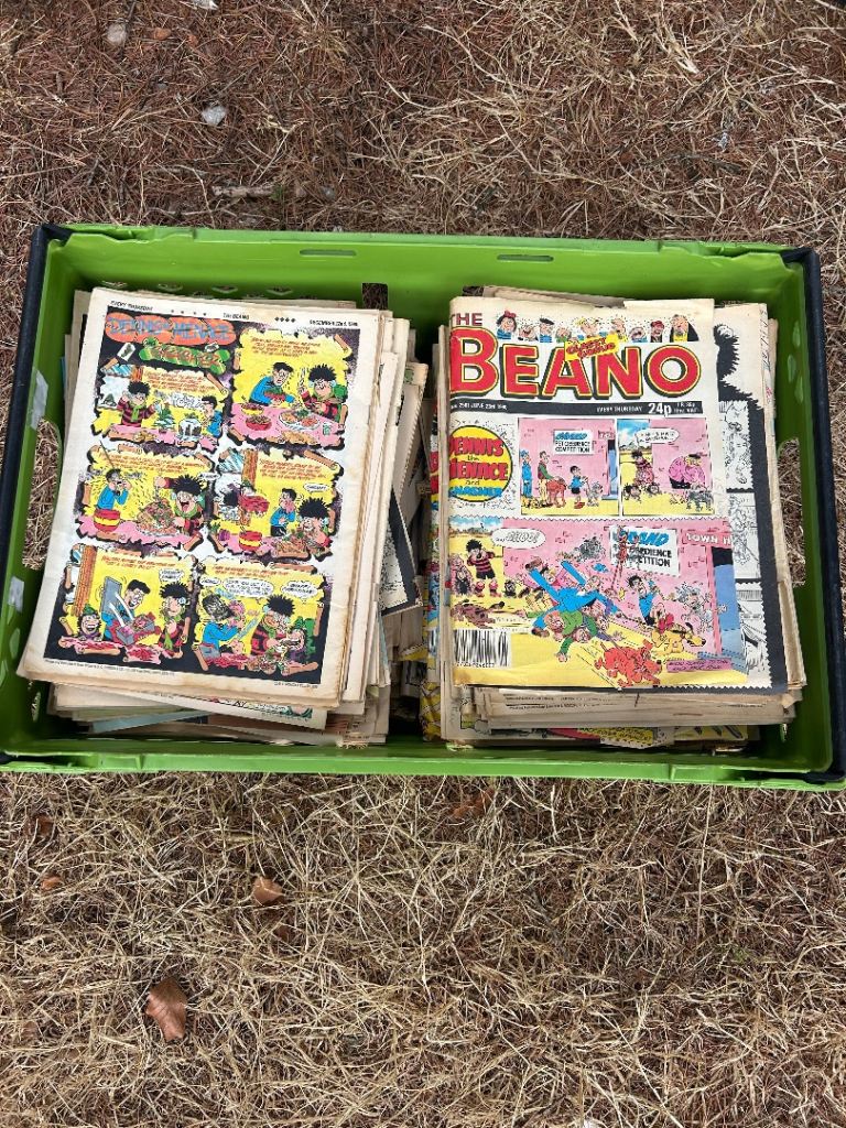 Large Bundle of Vintage 1990s The Beano Comics – Fair Condition