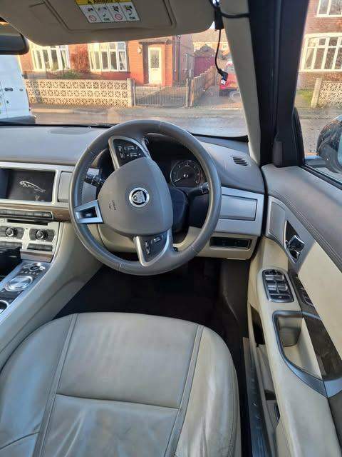 Jaguar, XF, Saloon, 2013, Other, 2179 (cc), 4 doors