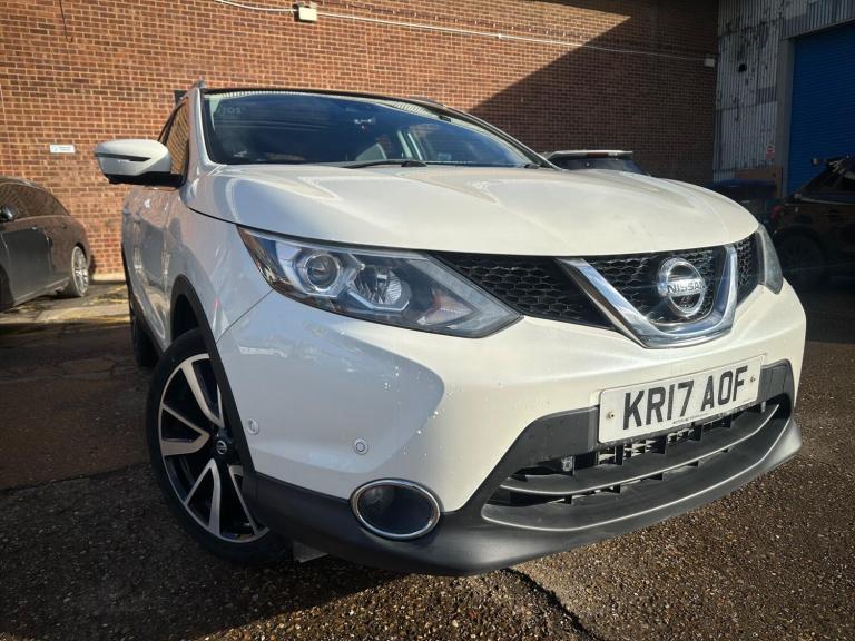 2017 Nissan Qashqai 1.5 dCi Tekna 2WD Euro 6 (s/s) 5dr HATCHBACK Diesel Manual