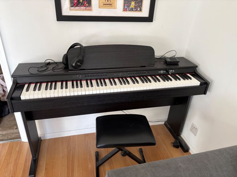 Digital Piano 
