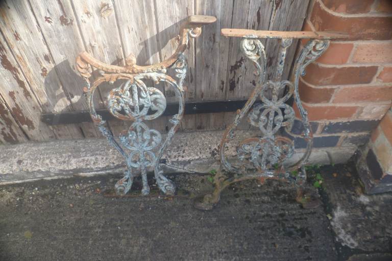vintage victorian  wrought  iron   decorative garden table  ends 
