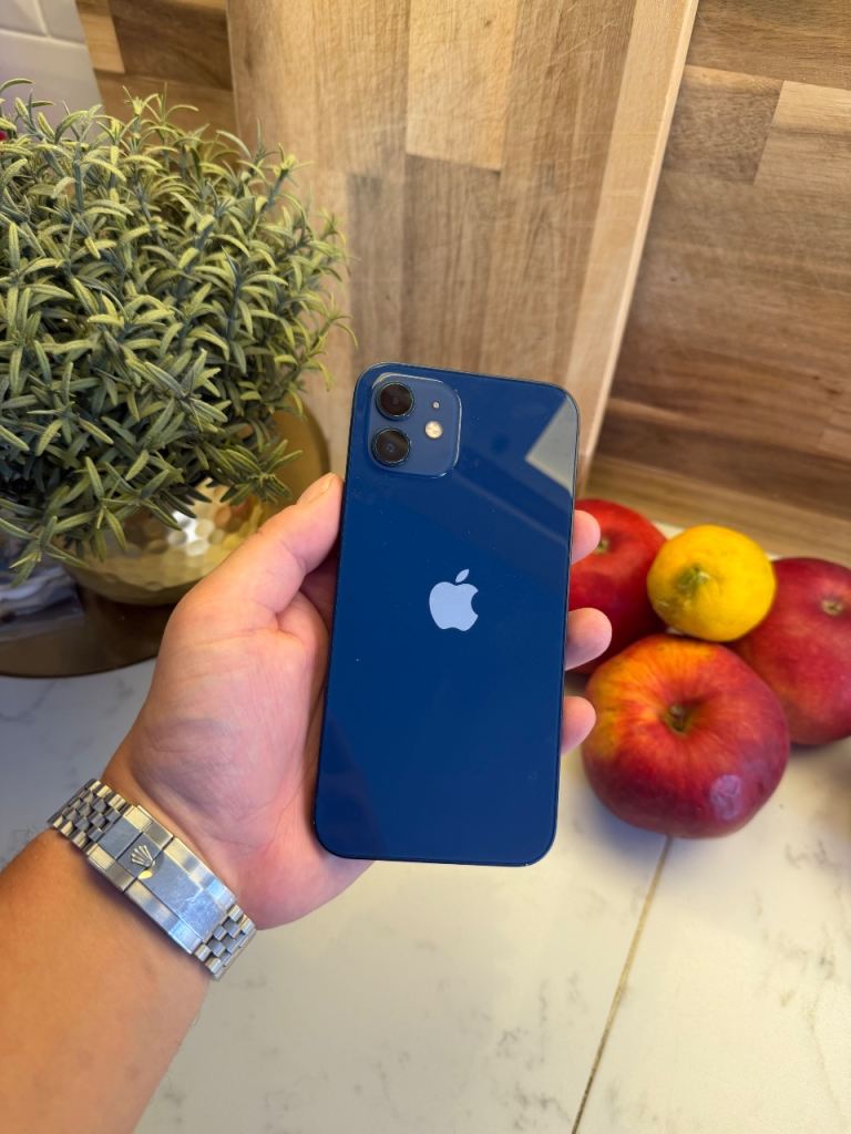 iPhone 12 - 64gb Blue Unlocked