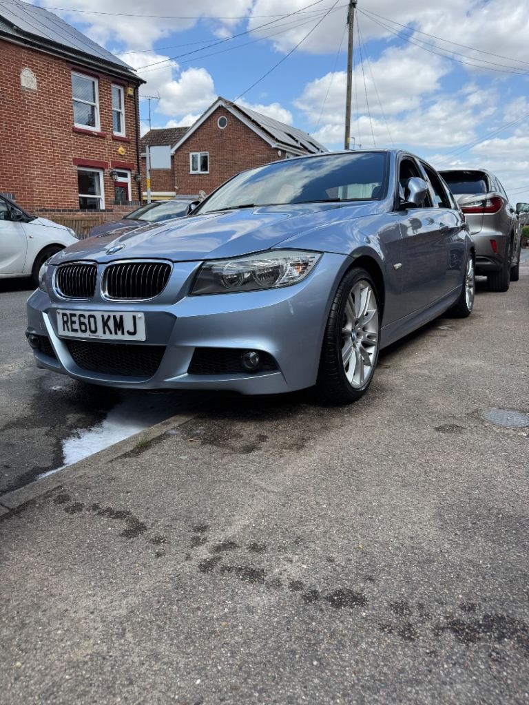 BMW, 3 SERIES, Saloon, 2010, Manual, 2996 (cc), 4 doors