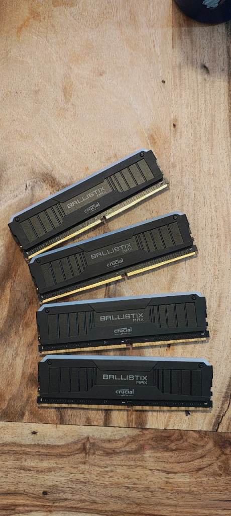 DDR4