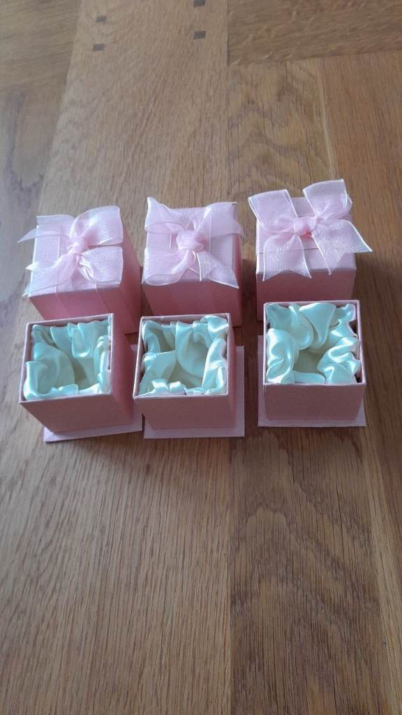 Luxury gift boxes 