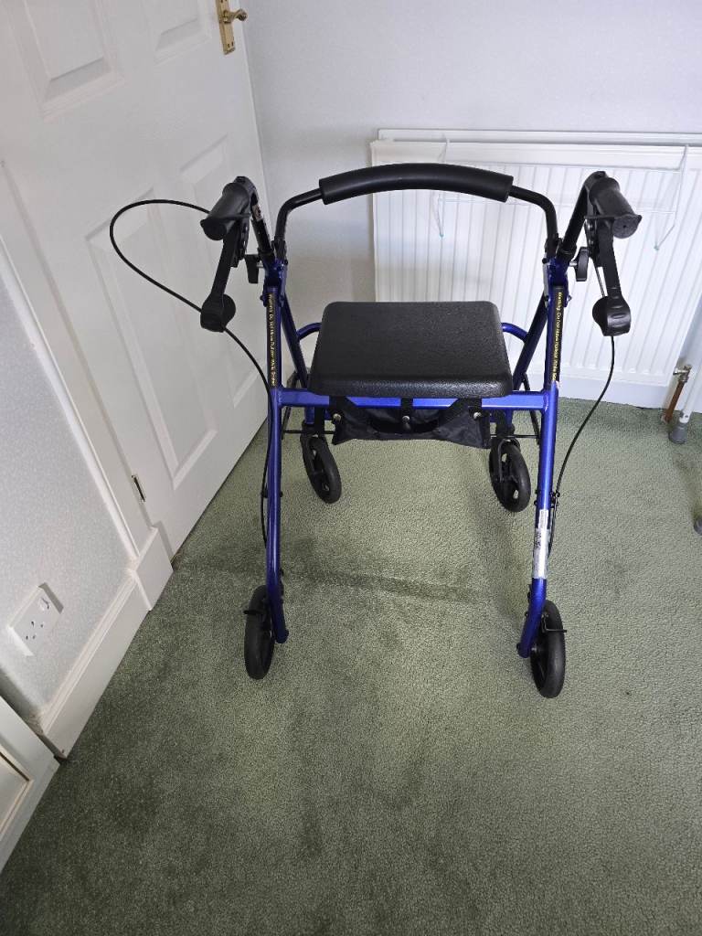 Four Wheeled rollator 