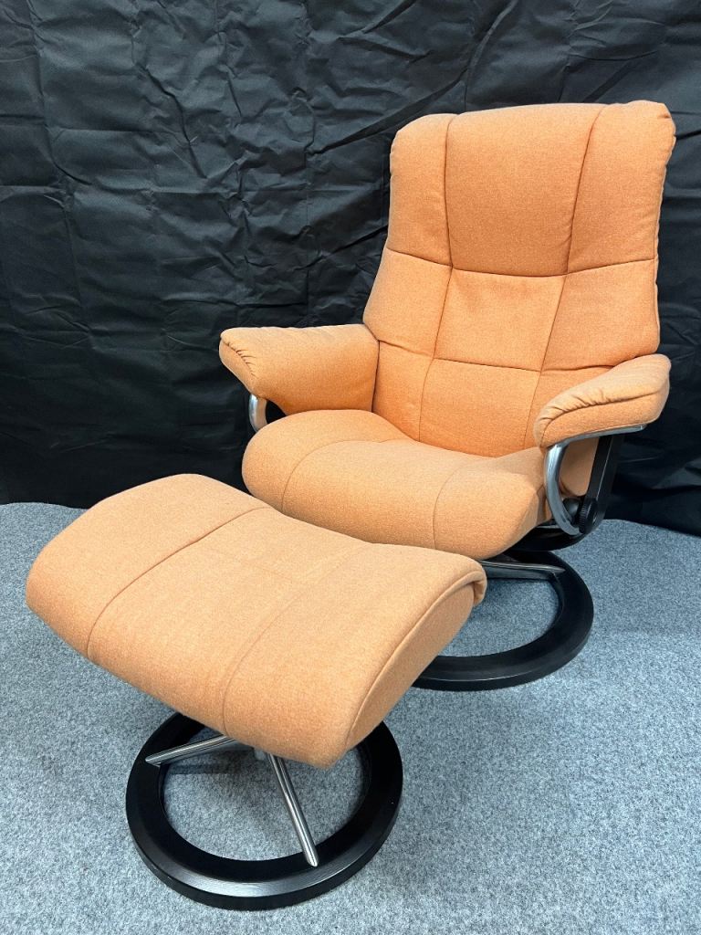 Modern Ekornes Stressless Mayfair recliner and stool